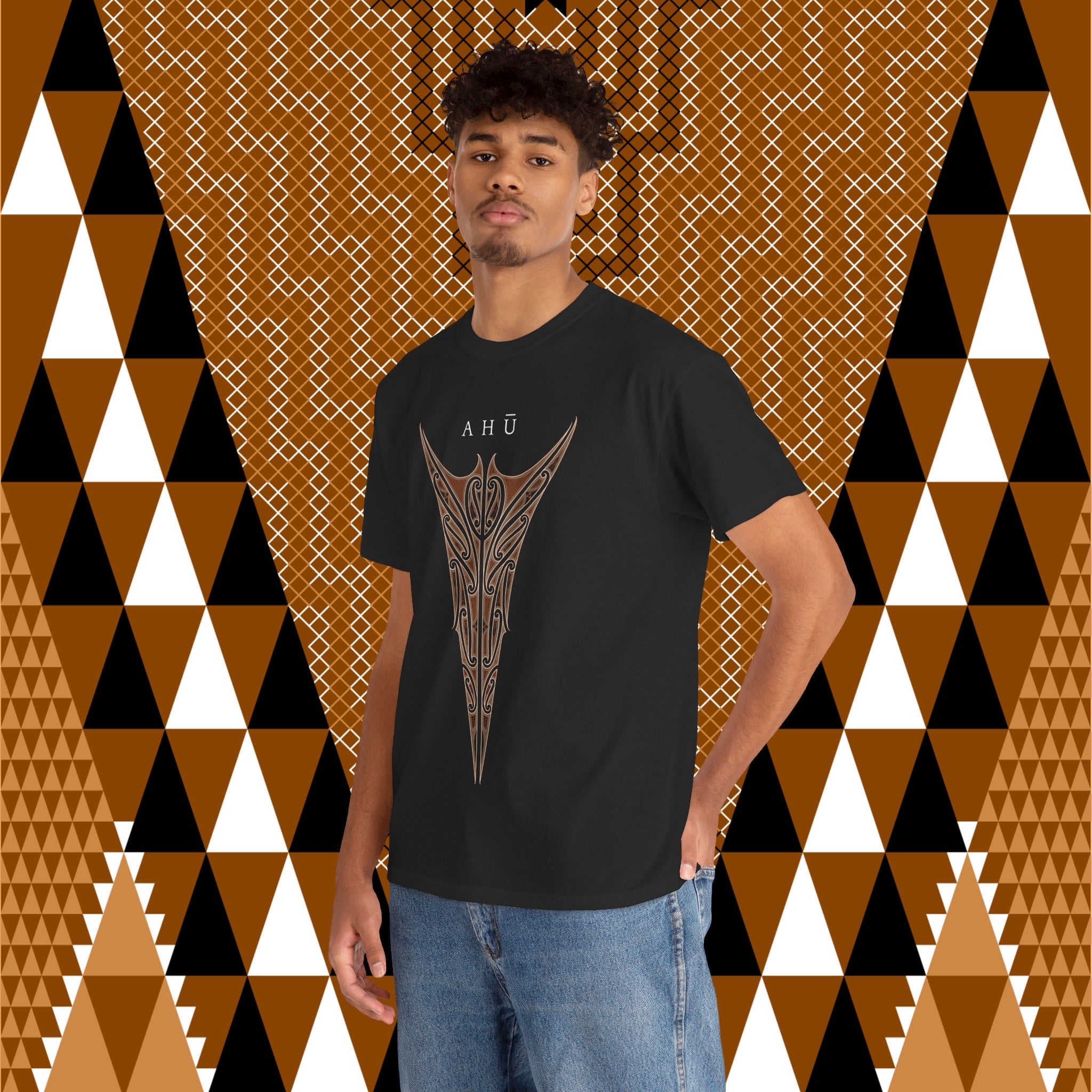 Ahū Tee